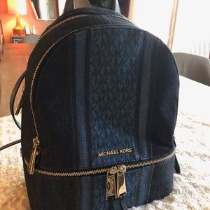 MICHAEL: Michael Kors Rhea Medium Backpack